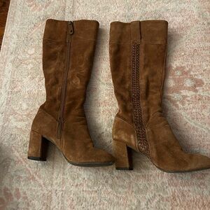 Kensie Tan Suede Heeled Boots